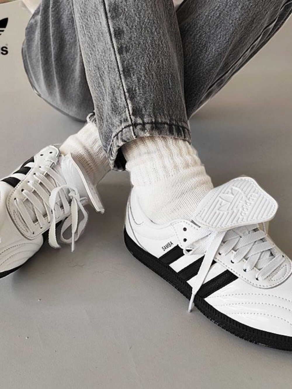 Adidas Women’s Samba LT Long Tongue JI2706 Patent Leather White/Black